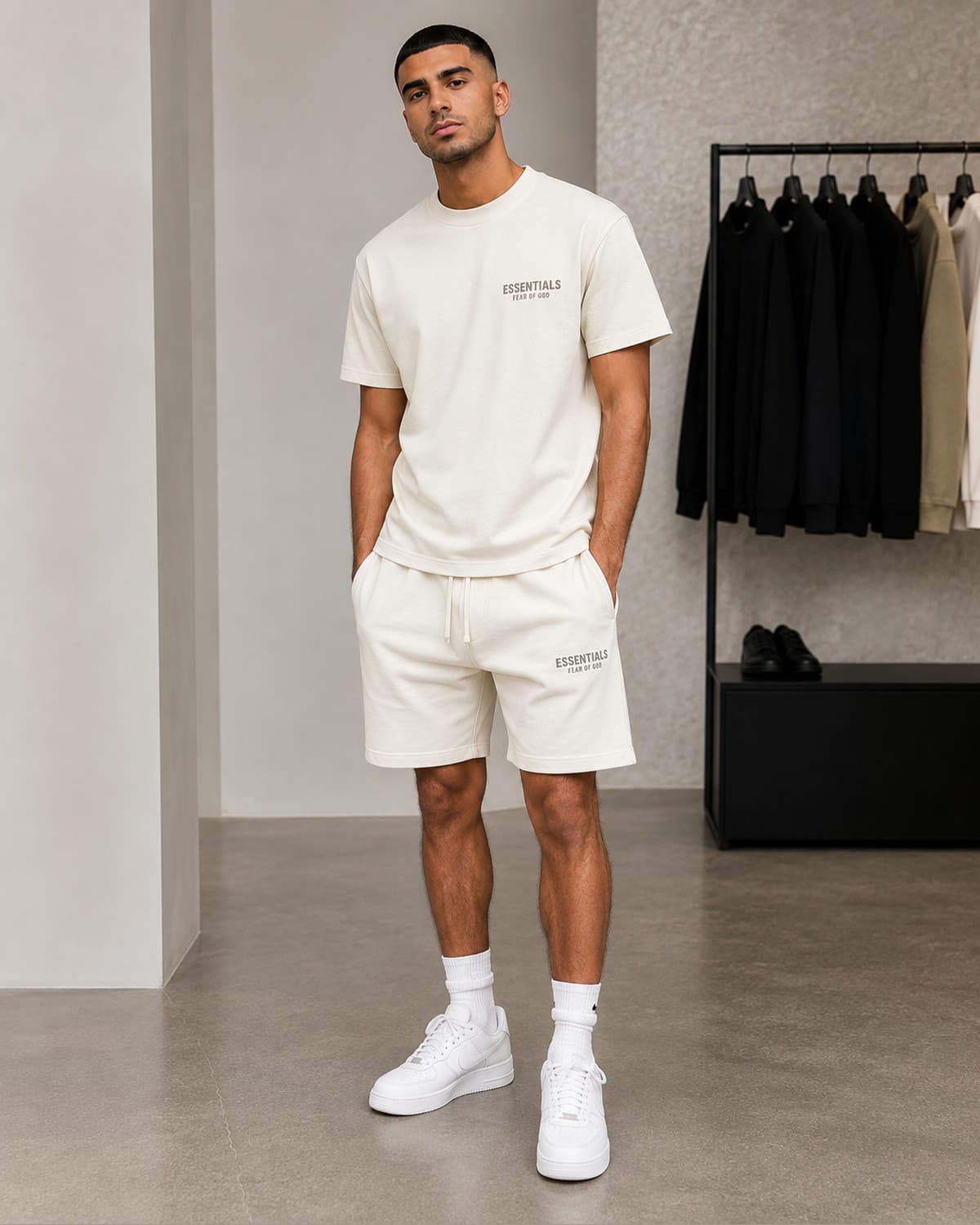 חליפת קיץ מבית המותג Essentials - Fear of God