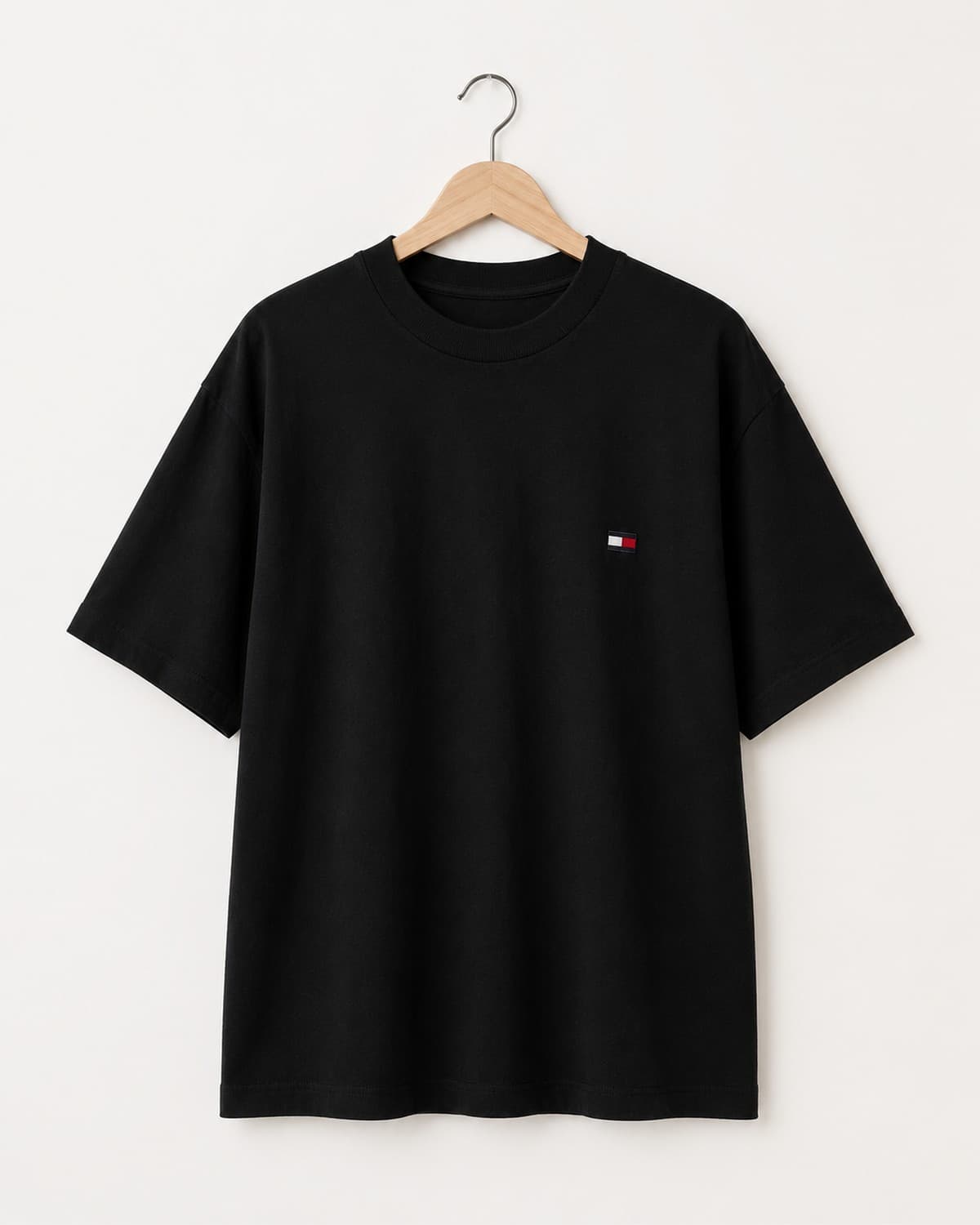 חולצות קז'ואל ופרקטיות מבית המותג Tommy Hilfiger 4