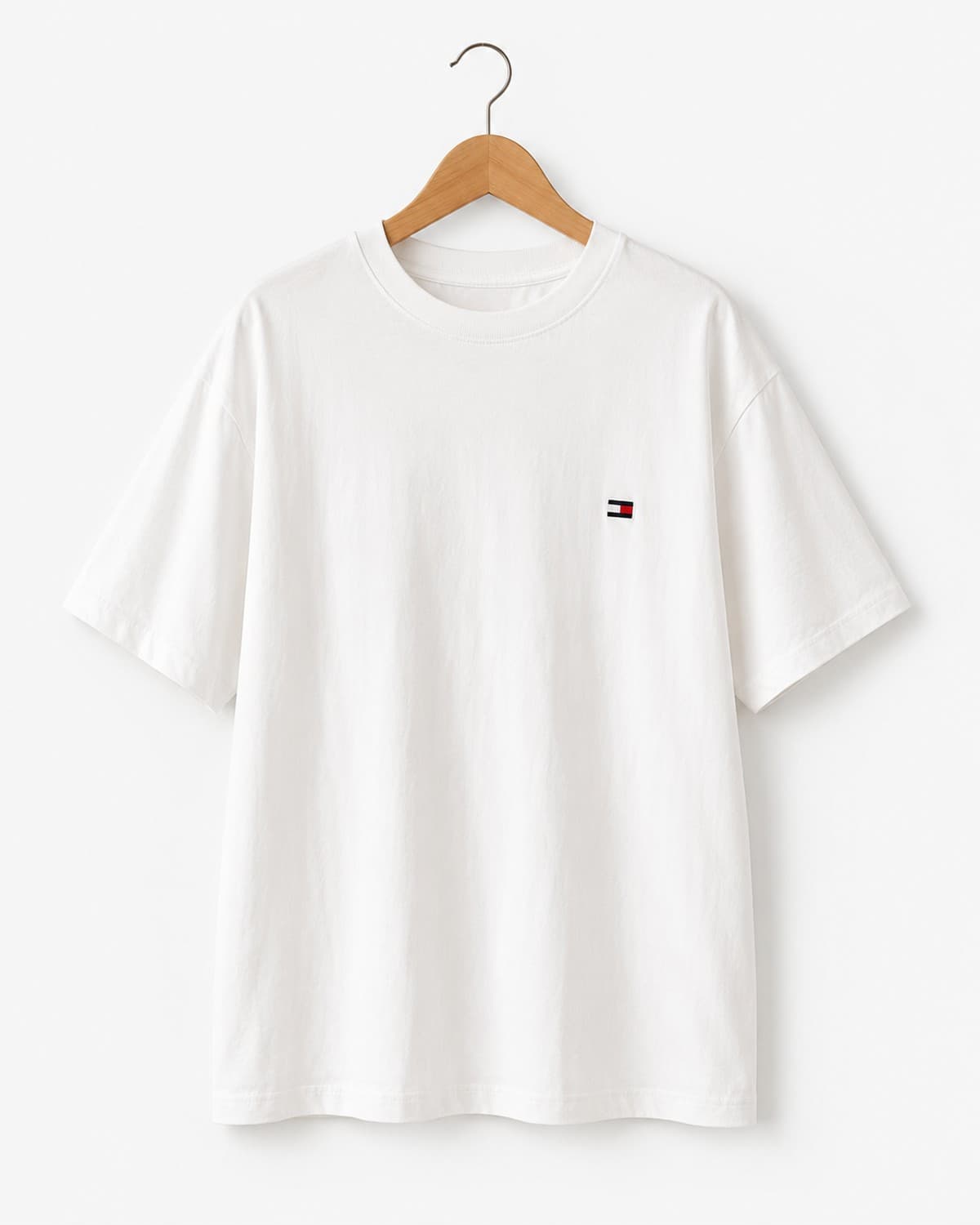 חולצות קז'ואל ופרקטיות מבית המותג Tommy Hilfiger 8